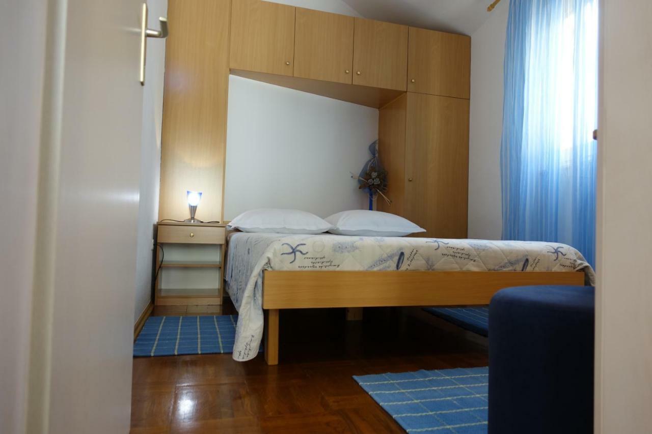 Apartments Ivic Бол Экстерьер фото